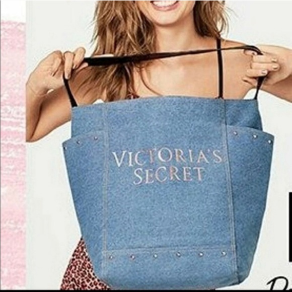 Victoria’s Secret Denim Bag NWT ✨✨✨ - Picture 2 of 3
